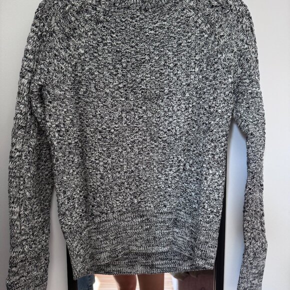 Cable-Knit Crew-Neck Sweater Gap - Picture 4 of 4